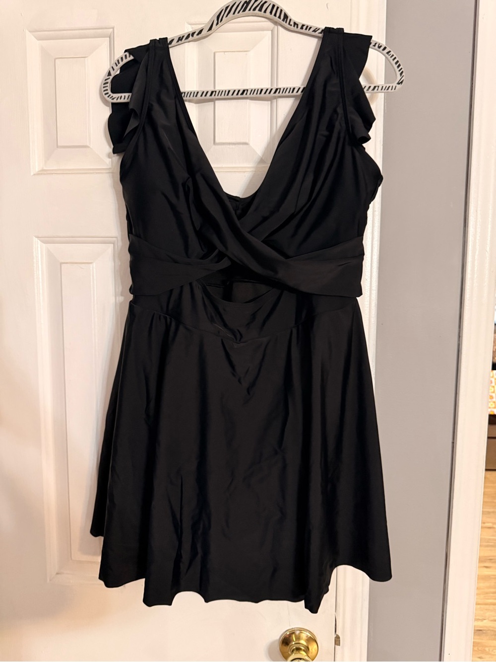 Classic Black Sleeveless V-Neck Dress